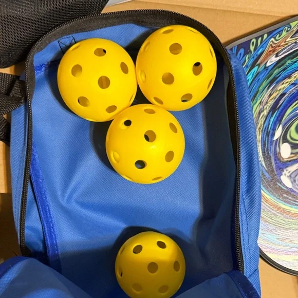 Ticci Tonetto Orange and Blue Bag Pickle Ball Set - Picture 7 of 10